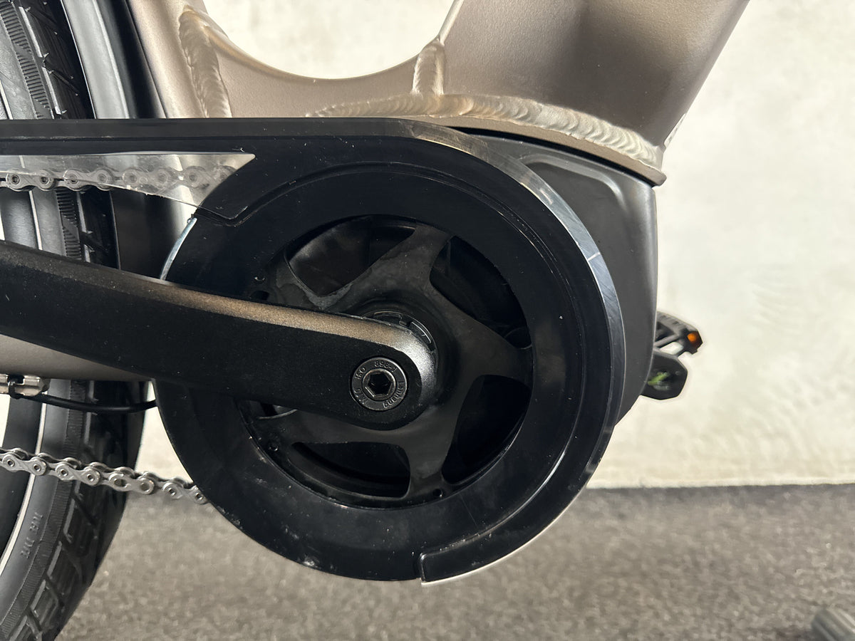 Bifoco — motor_rechts