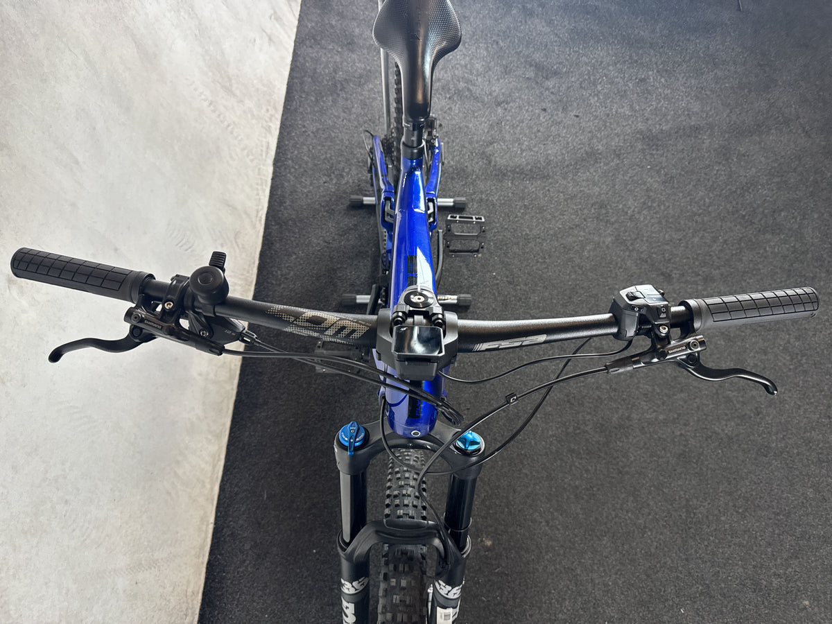 Bifoco — cockpit_von_vorne
