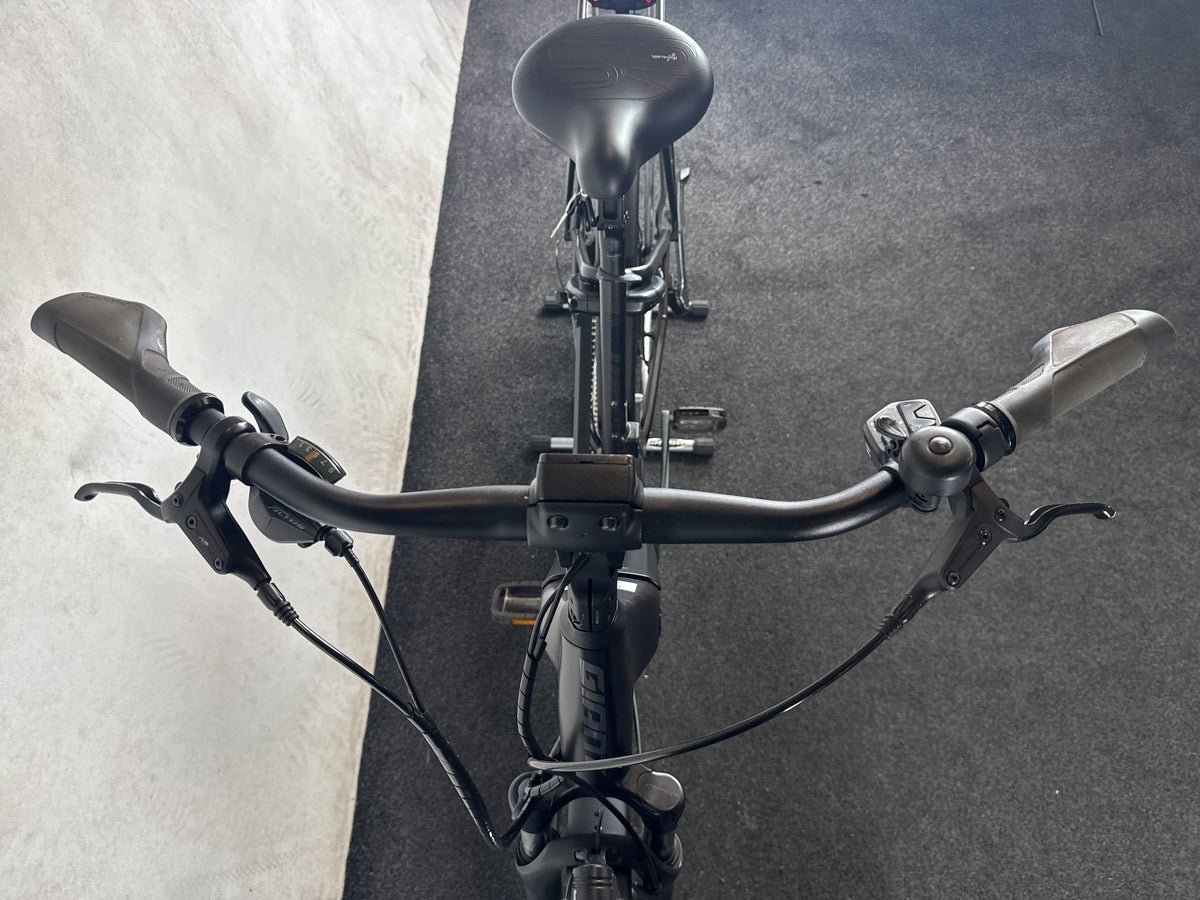 Bifoco — cockpit_von_vorne