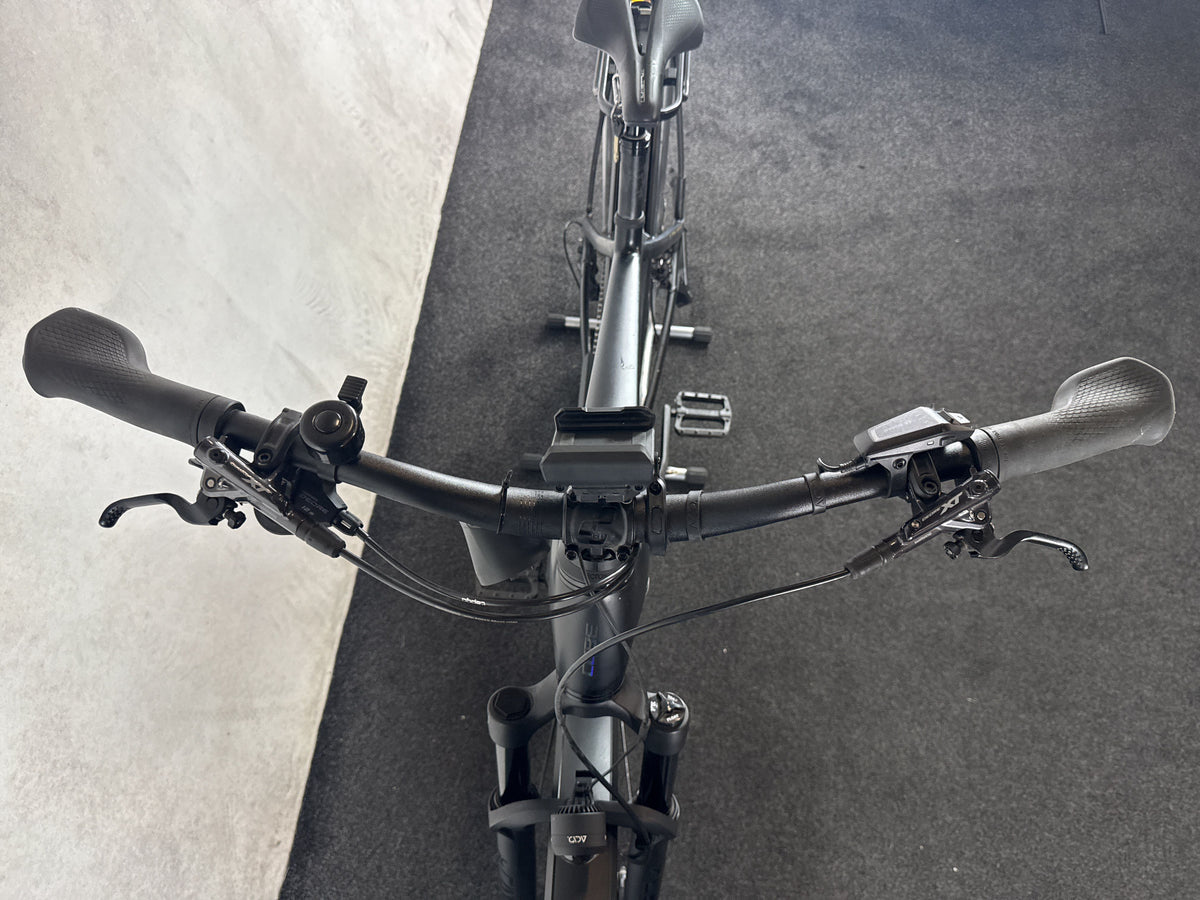Bifoco — cockpit_von_vorne