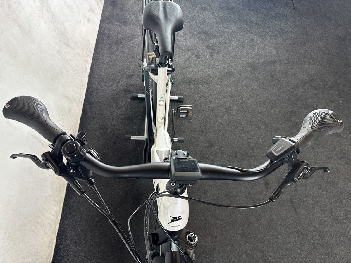 Bifoco — cockpit_von_vorne
