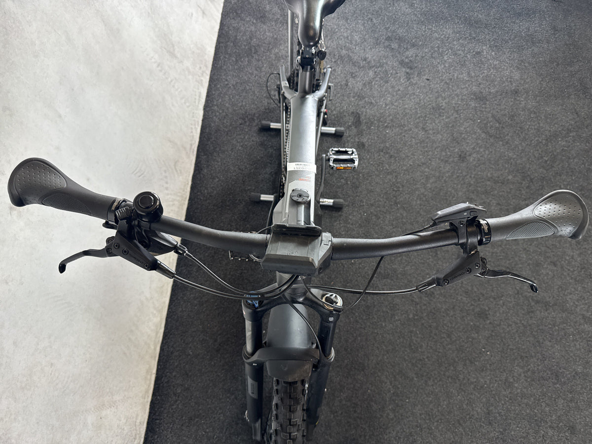 Bifoco — cockpit_von_vorne