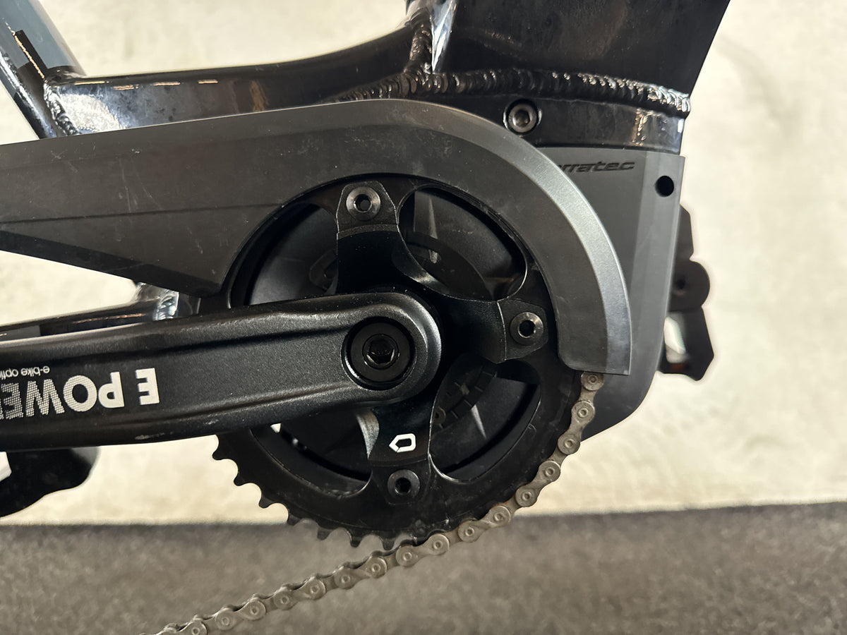 Bifoco — motor_rechts