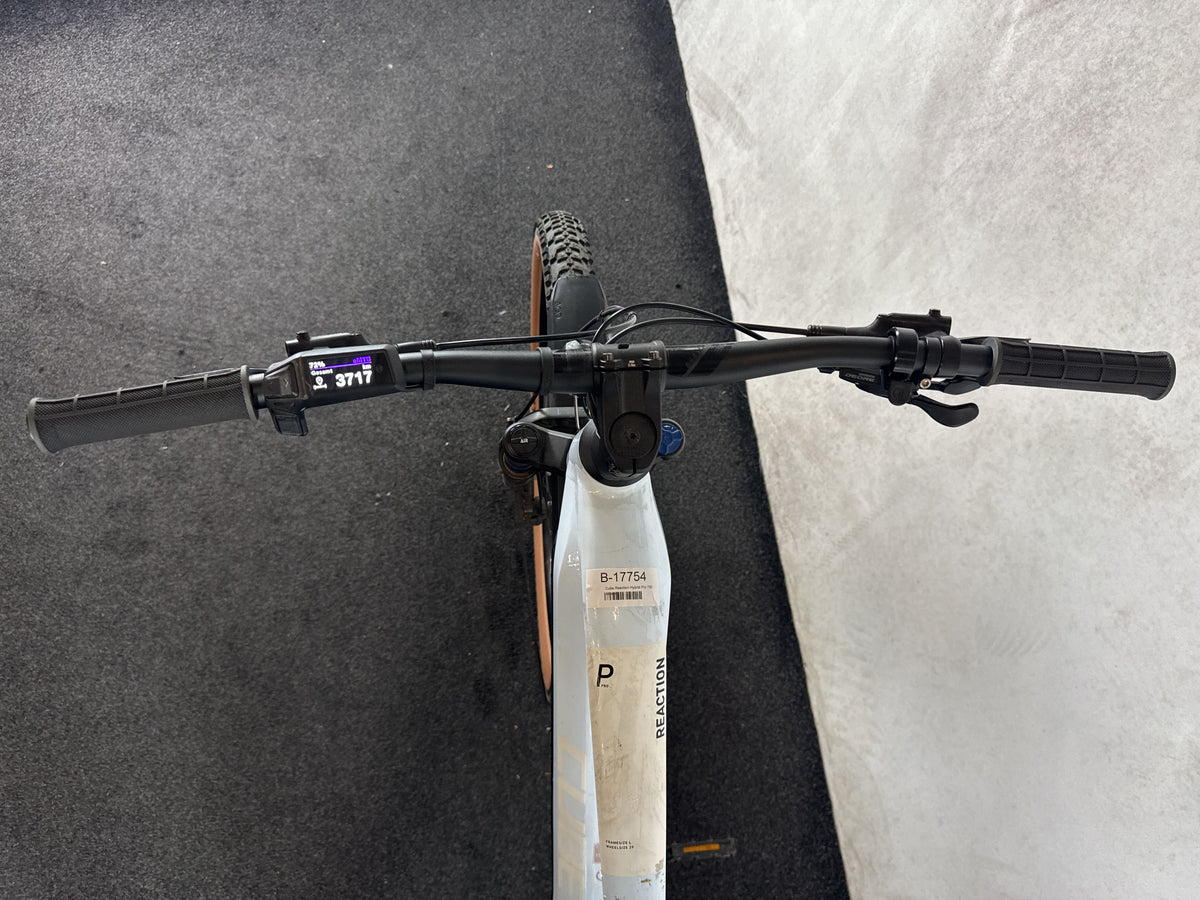 Bifoco — cockpit_fahrersicht
