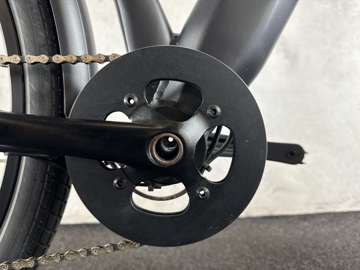 Bifoco — motor_rechts