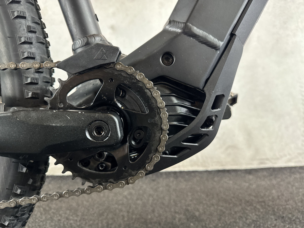 Bifoco — motor_rechts