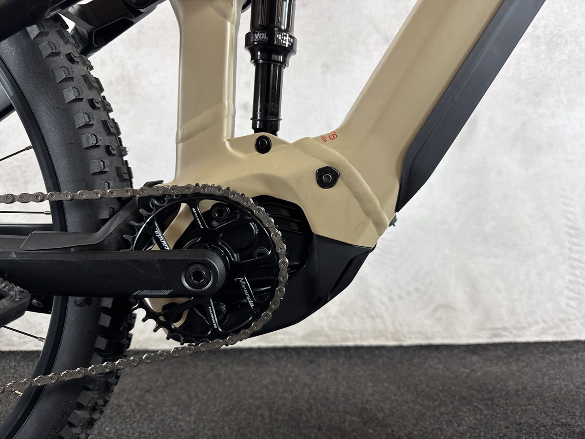 Bifoco — motor_rechts