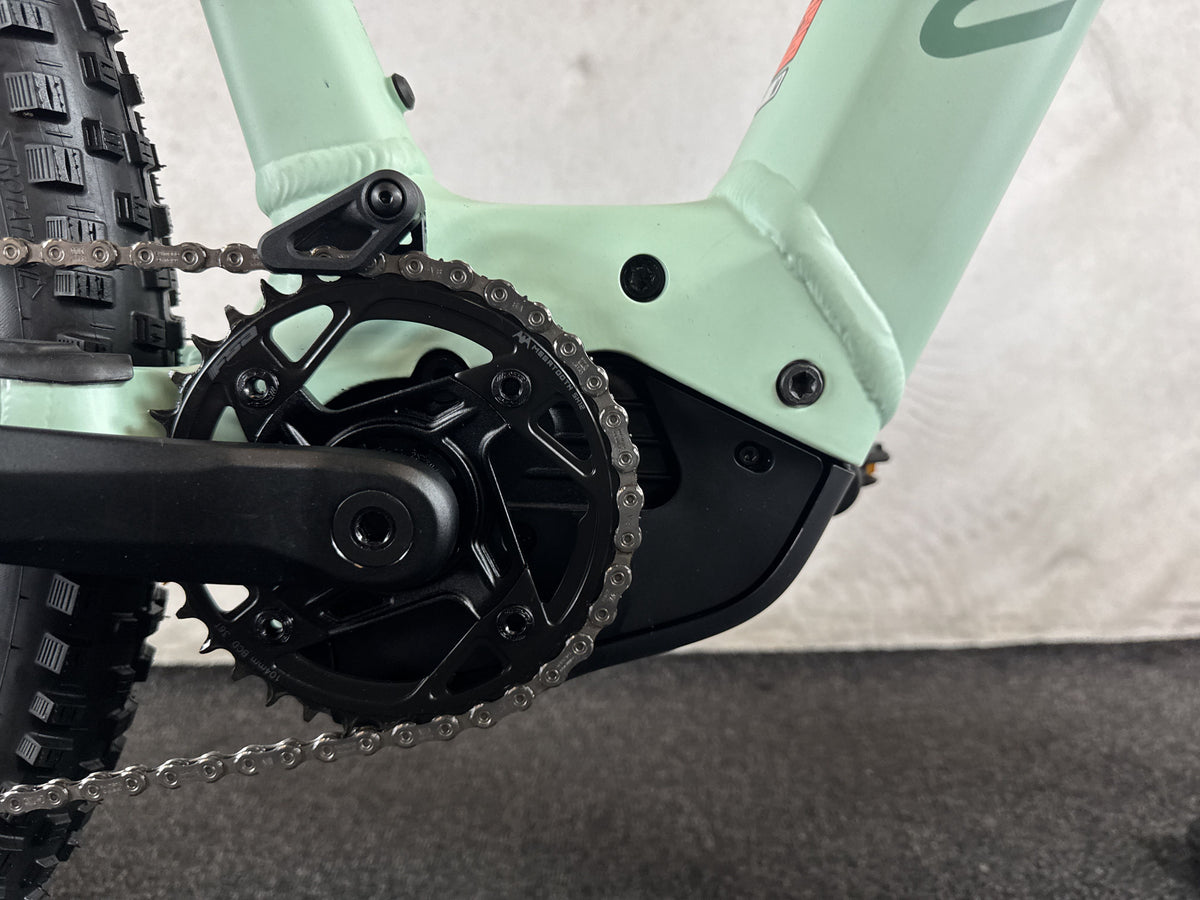 Bifoco — motor_rechts