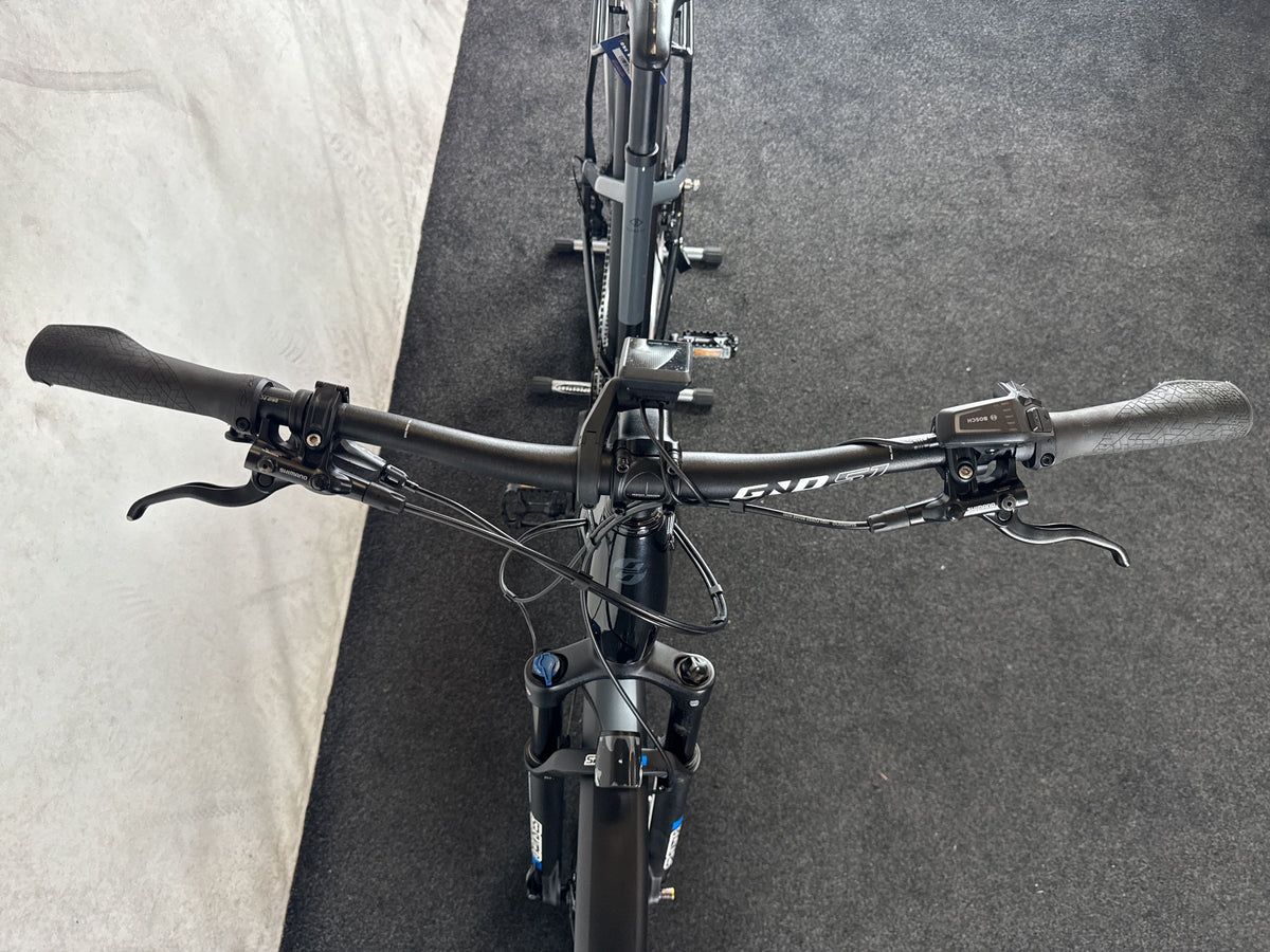 Bifoco — cockpit_von_vorne