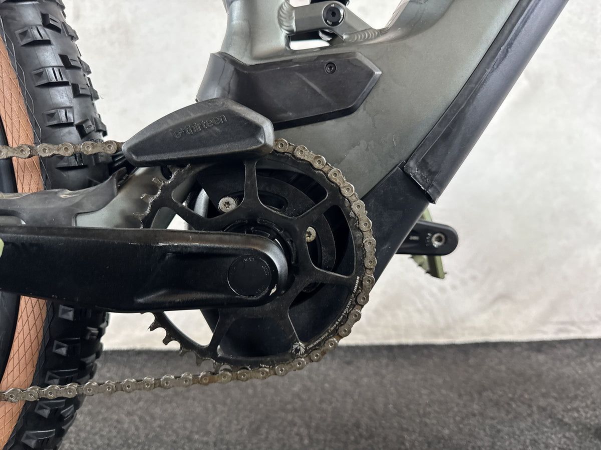 Bifoco — motor_rechts