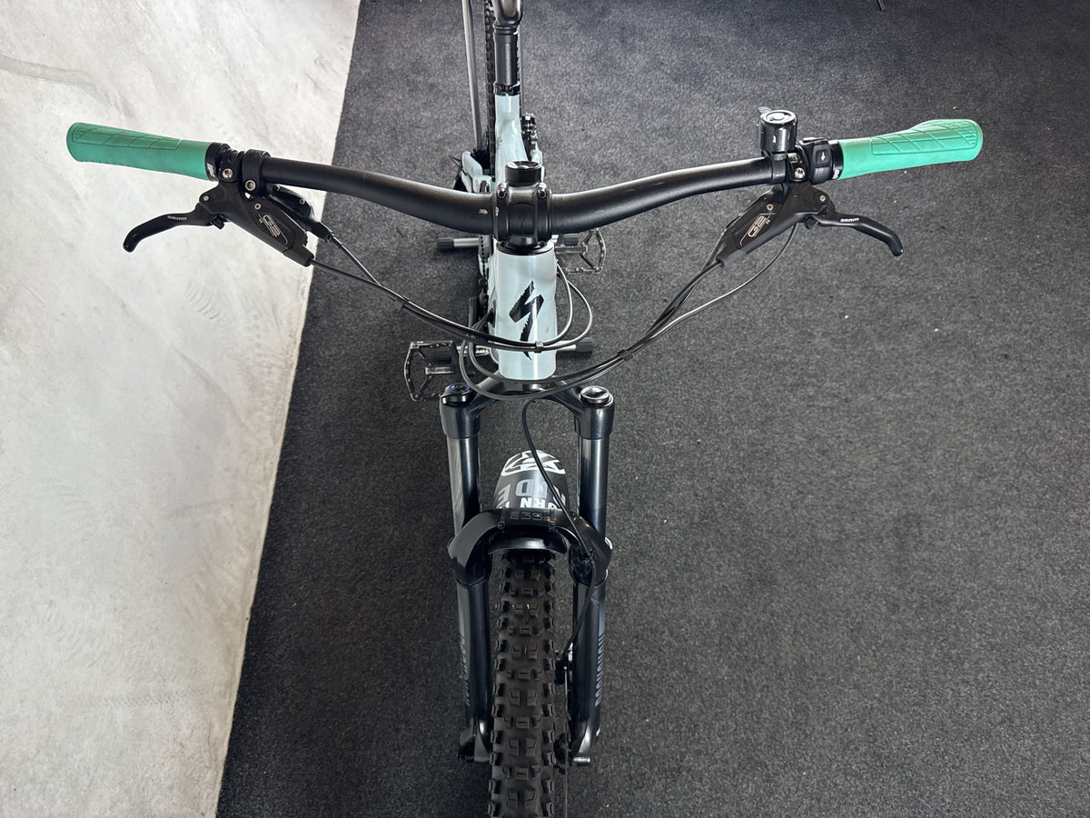 Bifoco — cockpit_von_vorne