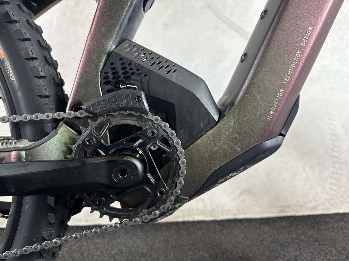 Bifoco — motor_rechts