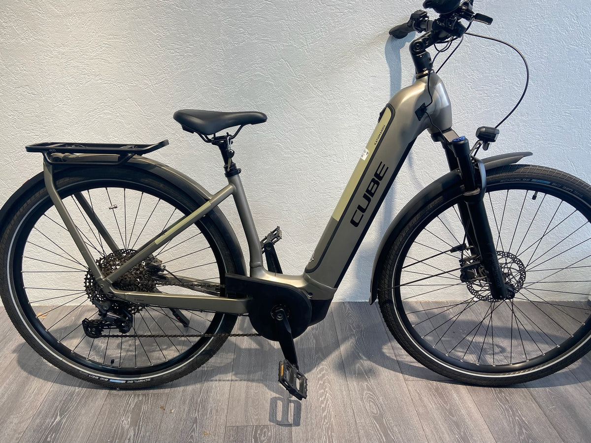 Cube Kathmandu Hybrid Pro