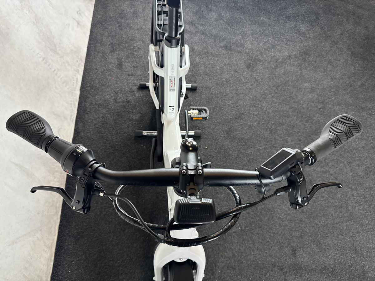 QiO Eins P-5 gebraucht – Cockpit von vorne