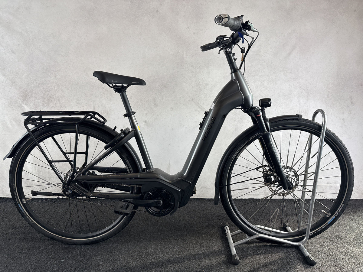 Pegasus Premio EVO 5F Lite gebraucht – Seitenansicht rechts