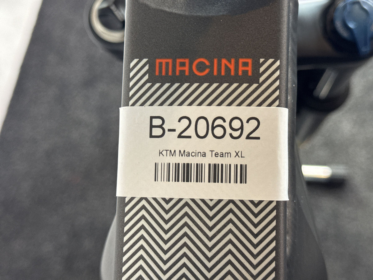 KTM Macina Team XL gebraucht – Rahmennummer-Etikett