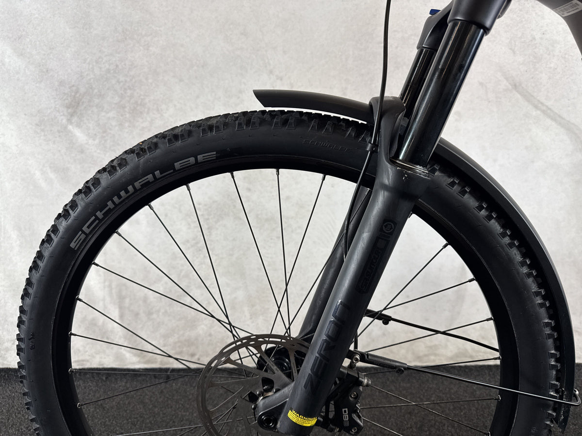 Focus Thron² 6.8 EQP gebraucht – Vorderrad und Gabel
