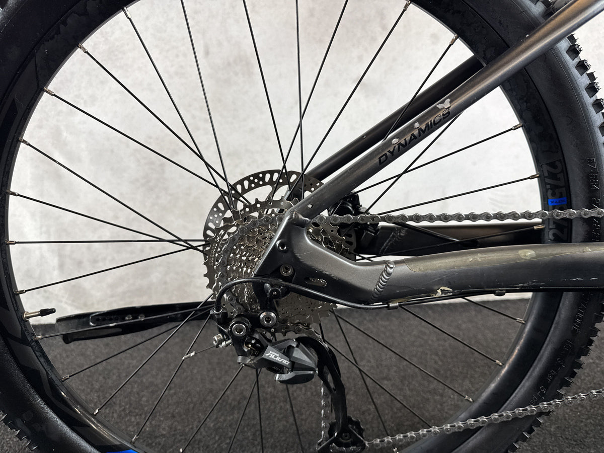 Dynamics Vulcano 500 gebraucht – Hinterradnabe und Schaltung