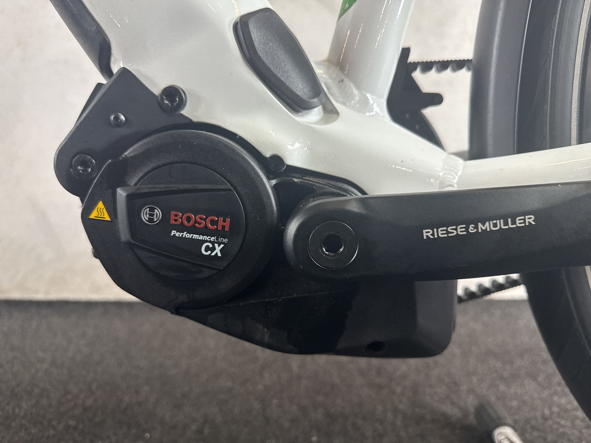 Riese & Müller Roadster4 Mixte vario gebraucht – Motor von links