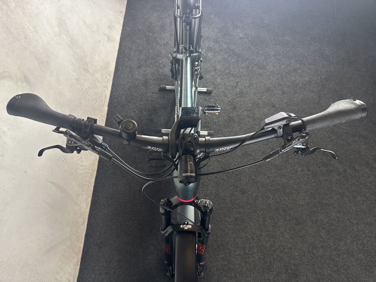 CONE eStreet IN Jubilee Gent gebraucht – Cockpit von vorne