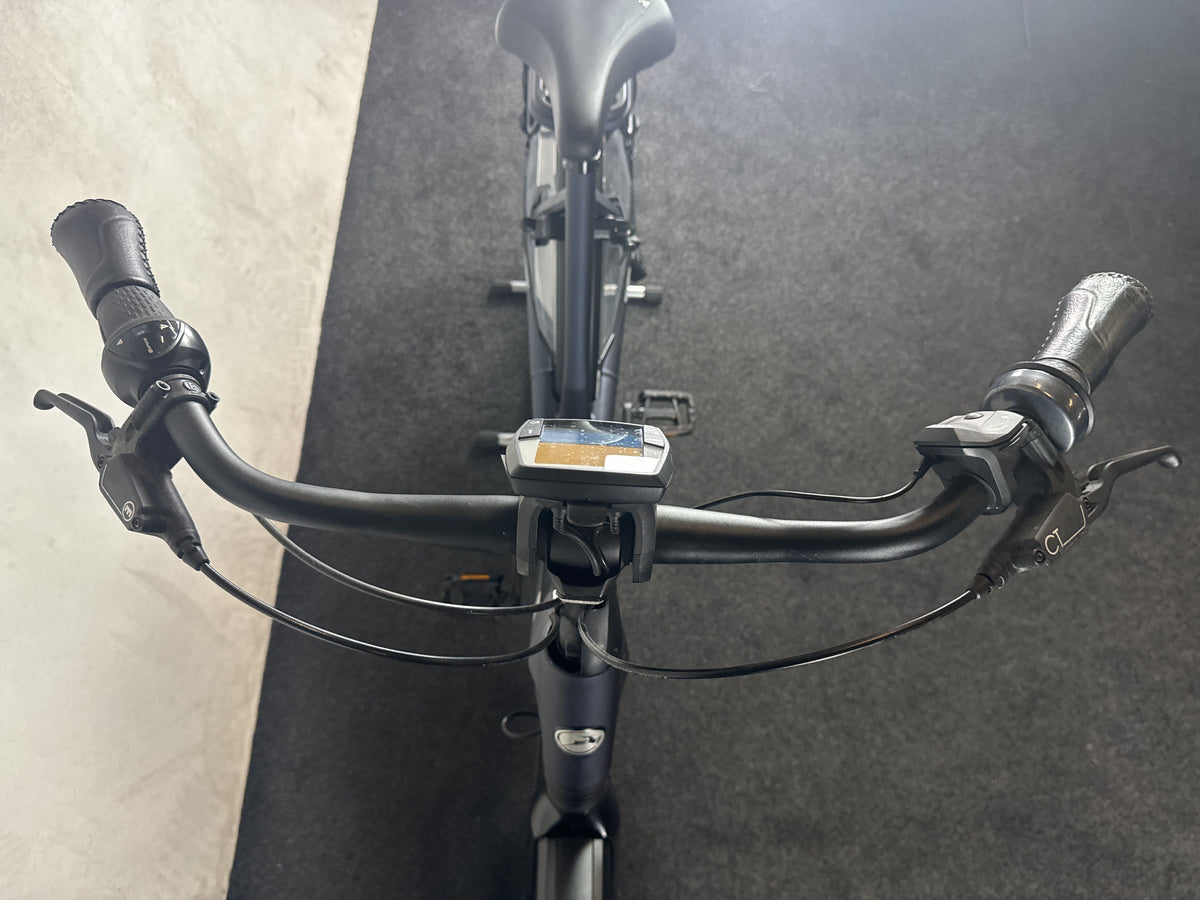 Gazelle Avignon C8 HMB gebraucht – Cockpit von vorne
