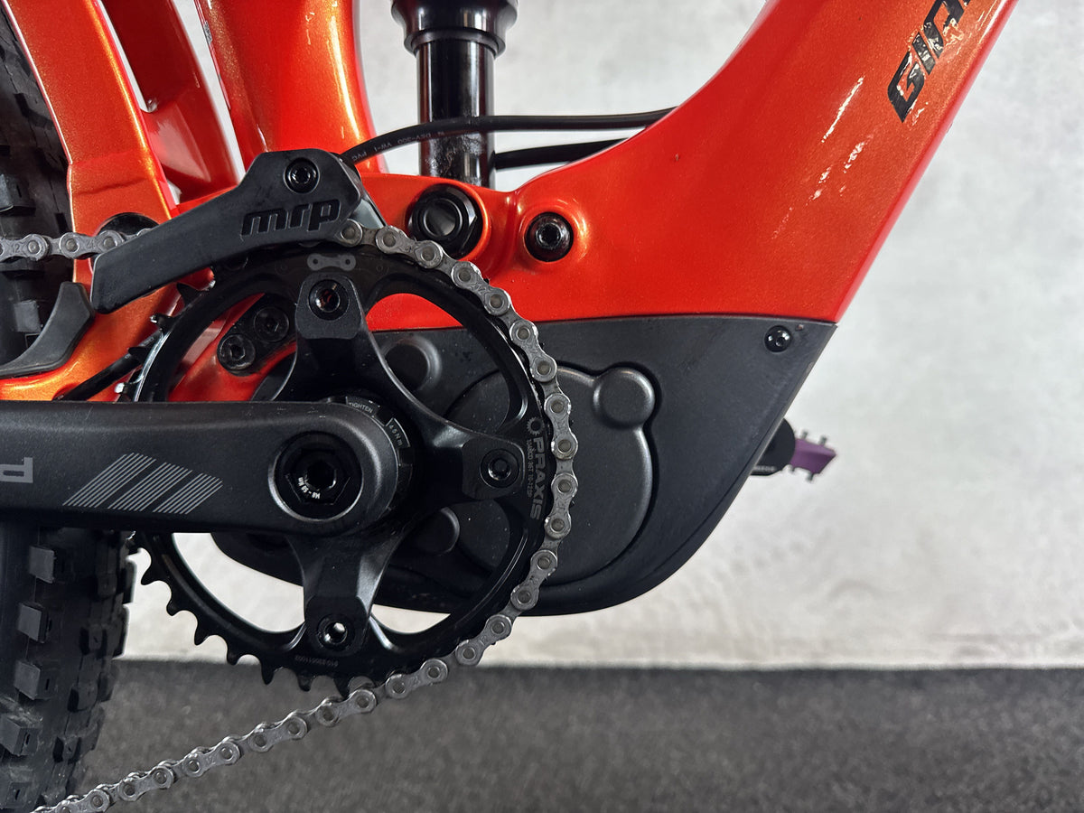 Giant Trance X Advanced E+ Elite 3 gebraucht – Motor von rechts