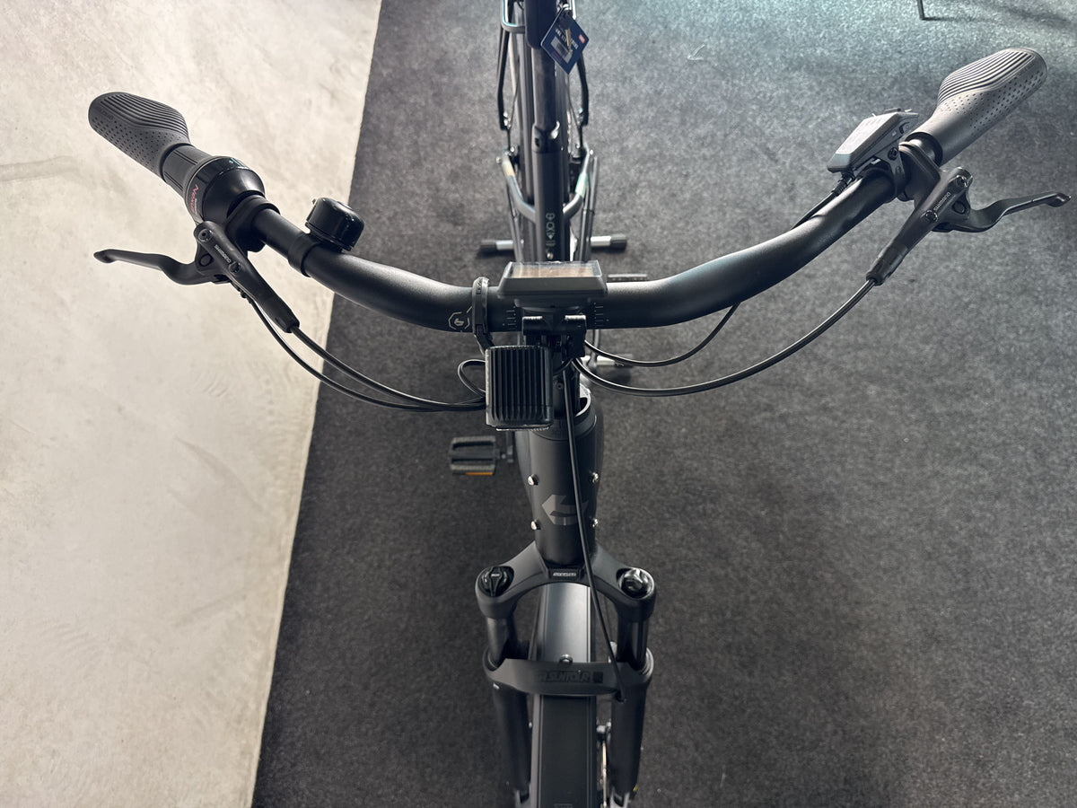 Bergamont E-Horizon SUV 20 Belt gebraucht – Cockpit von vorne