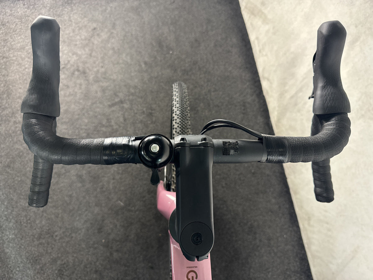 Scott Speedster Gravel 30 gebraucht – Cockpit aus Fahrersicht
