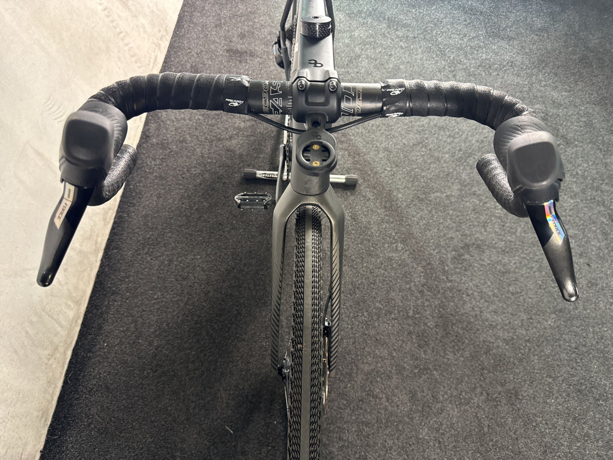 Orbea Terra M21eTEAM 1X gebraucht – Cockpit von vorne