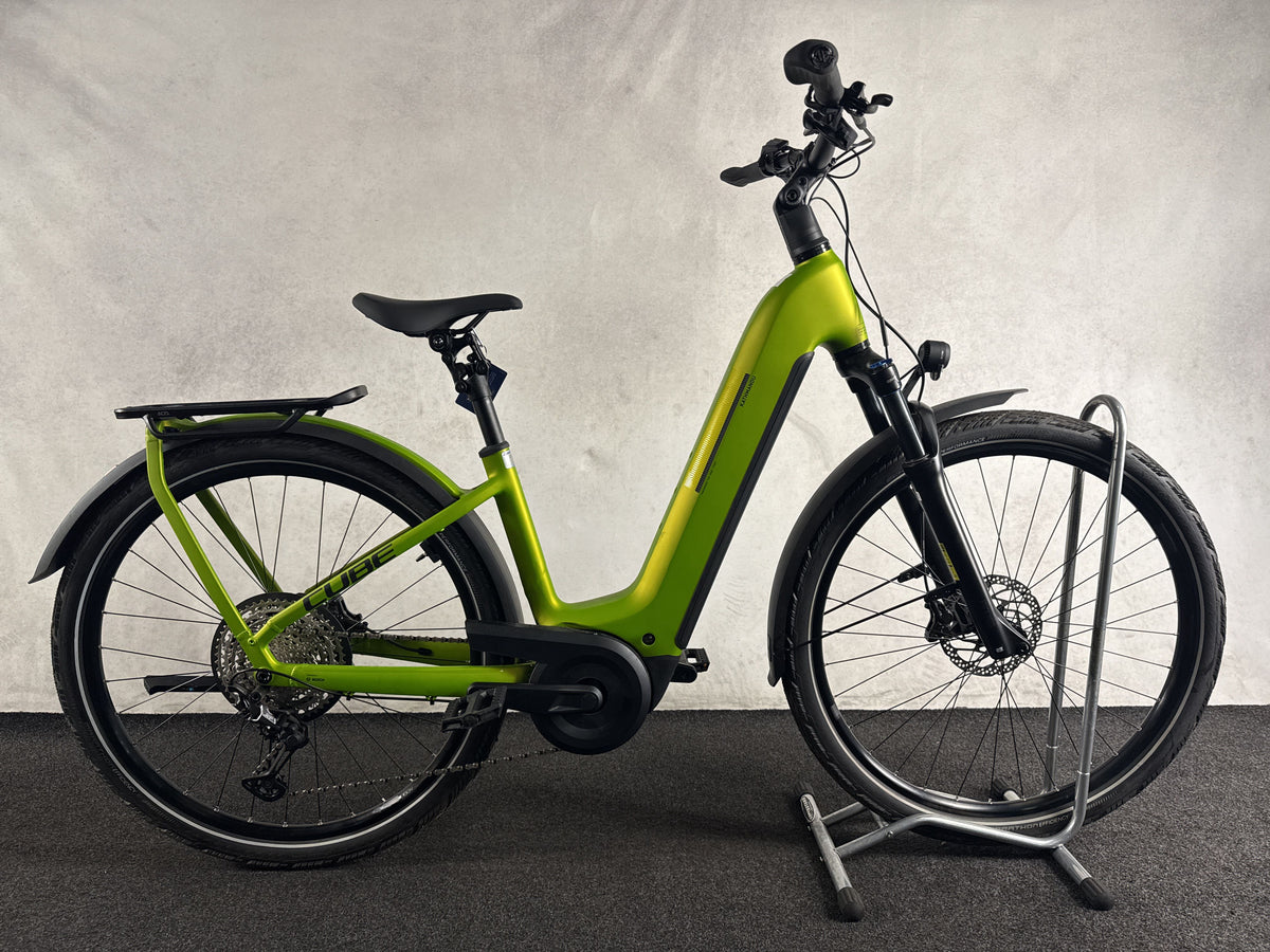 Cube Kathmandu Hybrid Pro gebraucht – Seitenansicht rechts