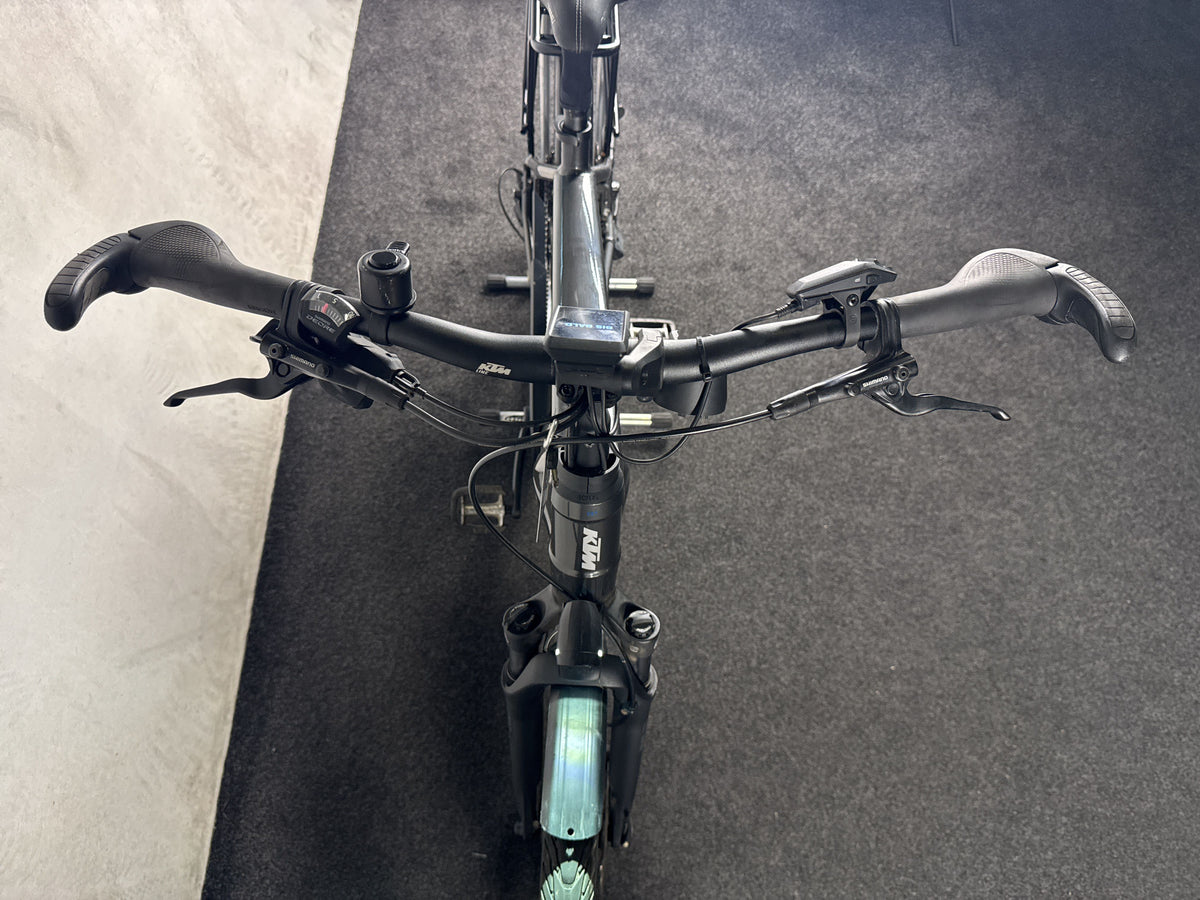 KTM Macina Style 730 gebraucht – Cockpit von vorne