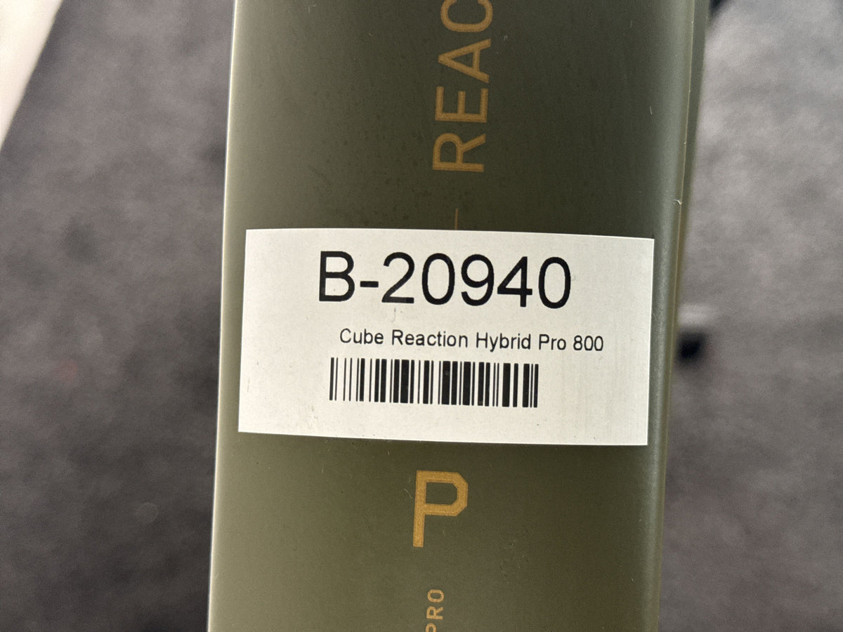 Cube Reaction Hybrid Pro 800 Dusty Olive n Gold 2025 - Hardtail gebraucht – Rahmennummer-Etikett