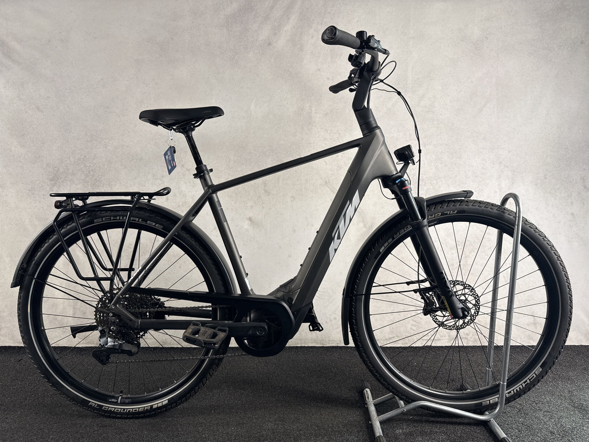 KTM Cento 11 Plus gebraucht – Seitenansicht rechts
