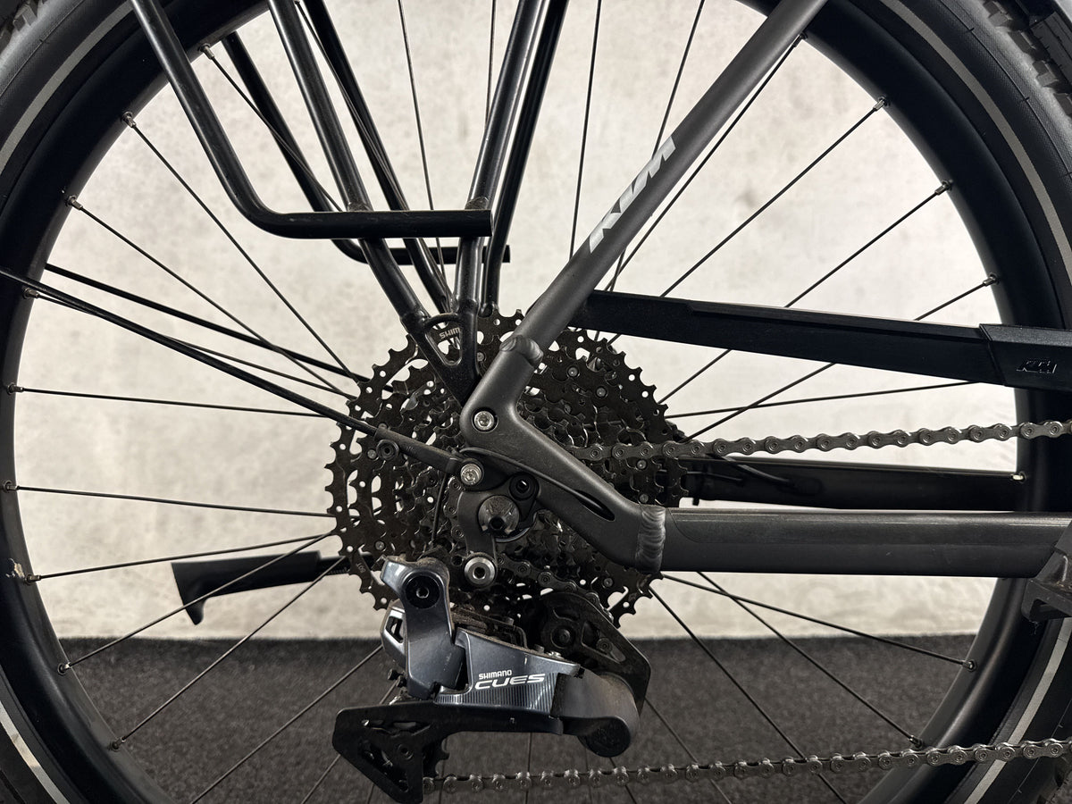 KTM Cento 11 Plus gebraucht – Hinterradnabe und Schaltung