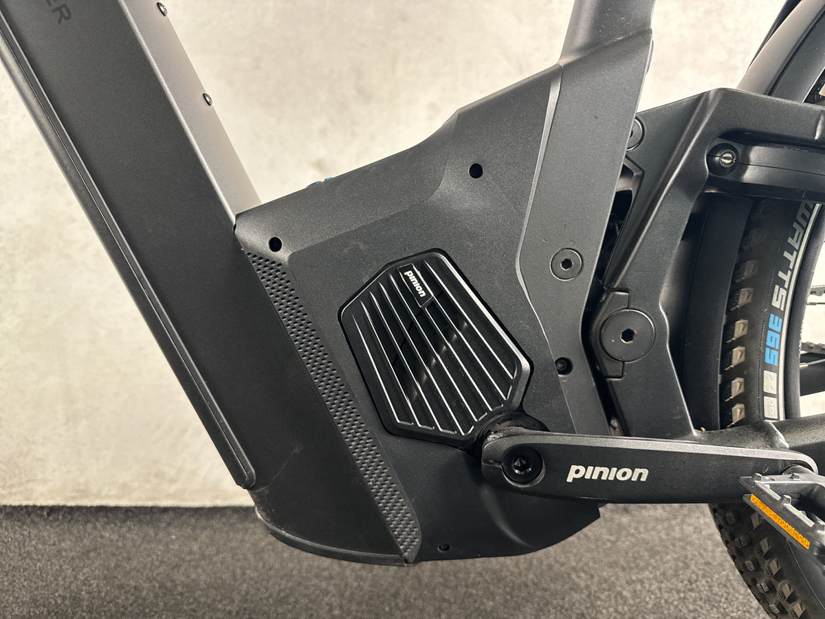 Riese & Müller Delite 5 GT Pinion gebraucht – Motor von links