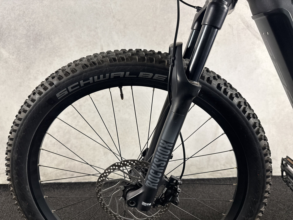 Axess Sharp 29 gebraucht – Vorderrad und Gabel