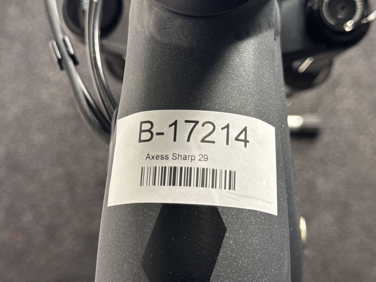 Axess Sharp 29 gebraucht – Rahmennummer-Etikett