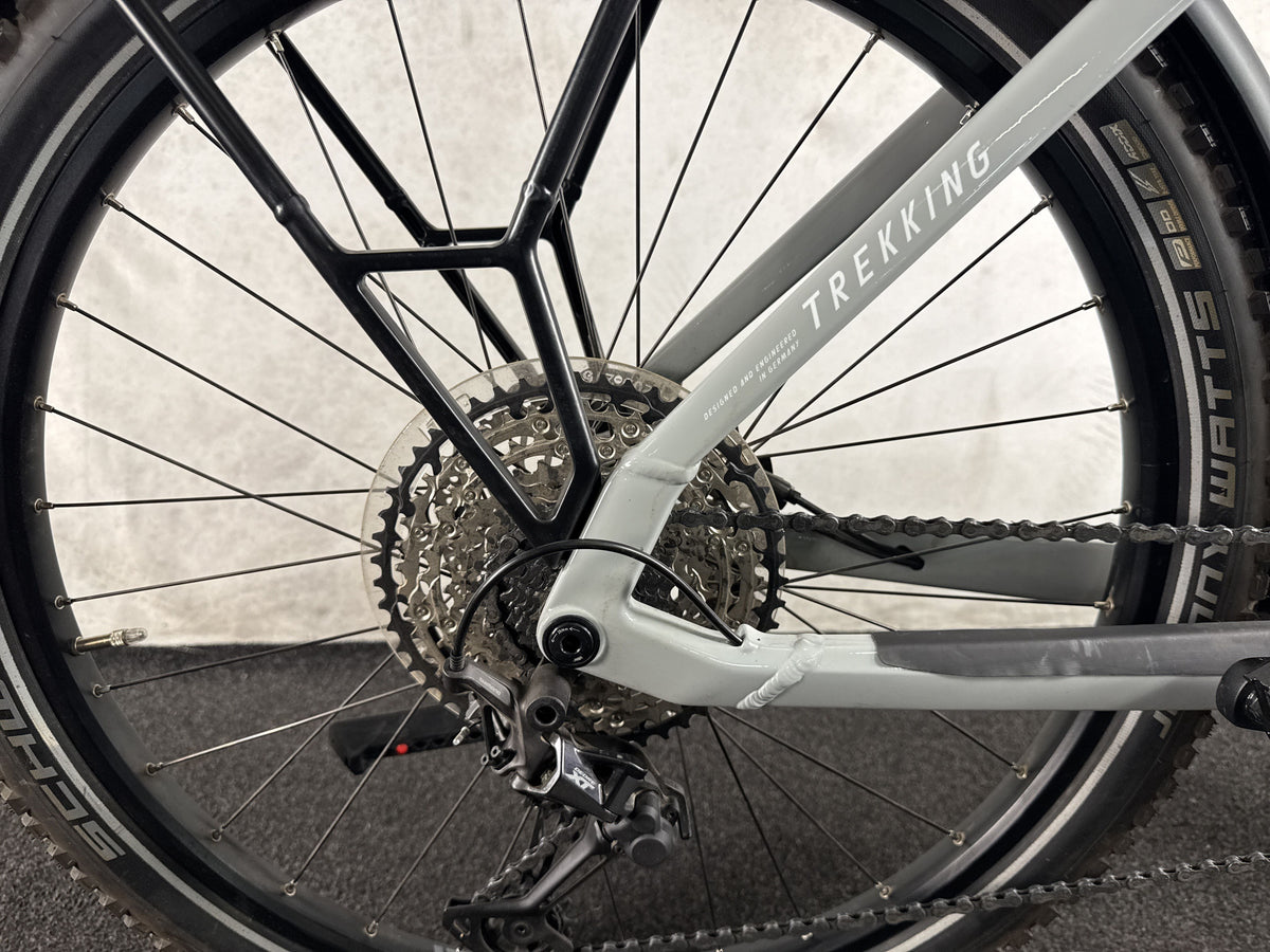 Haibike Trekking 7 gebraucht – Hinterradnabe und Schaltung