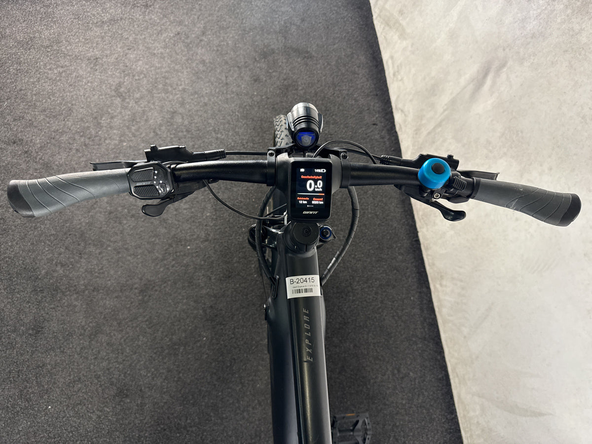 Giant Explore E+ 1 625 GTS gebraucht – Cockpit aus Fahrersicht