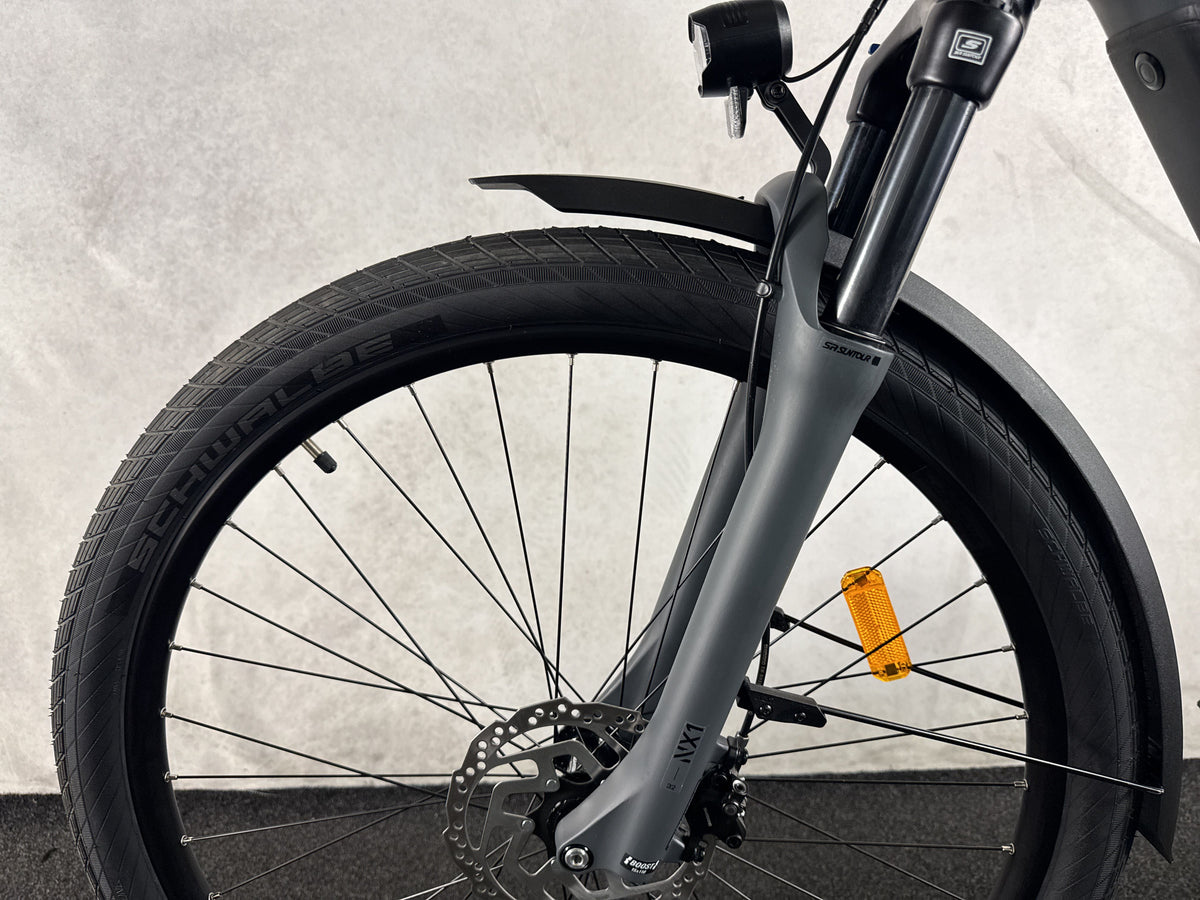CUBE Kathmandu Hybrid ONE 800 gebraucht – Vorderrad und Gabel