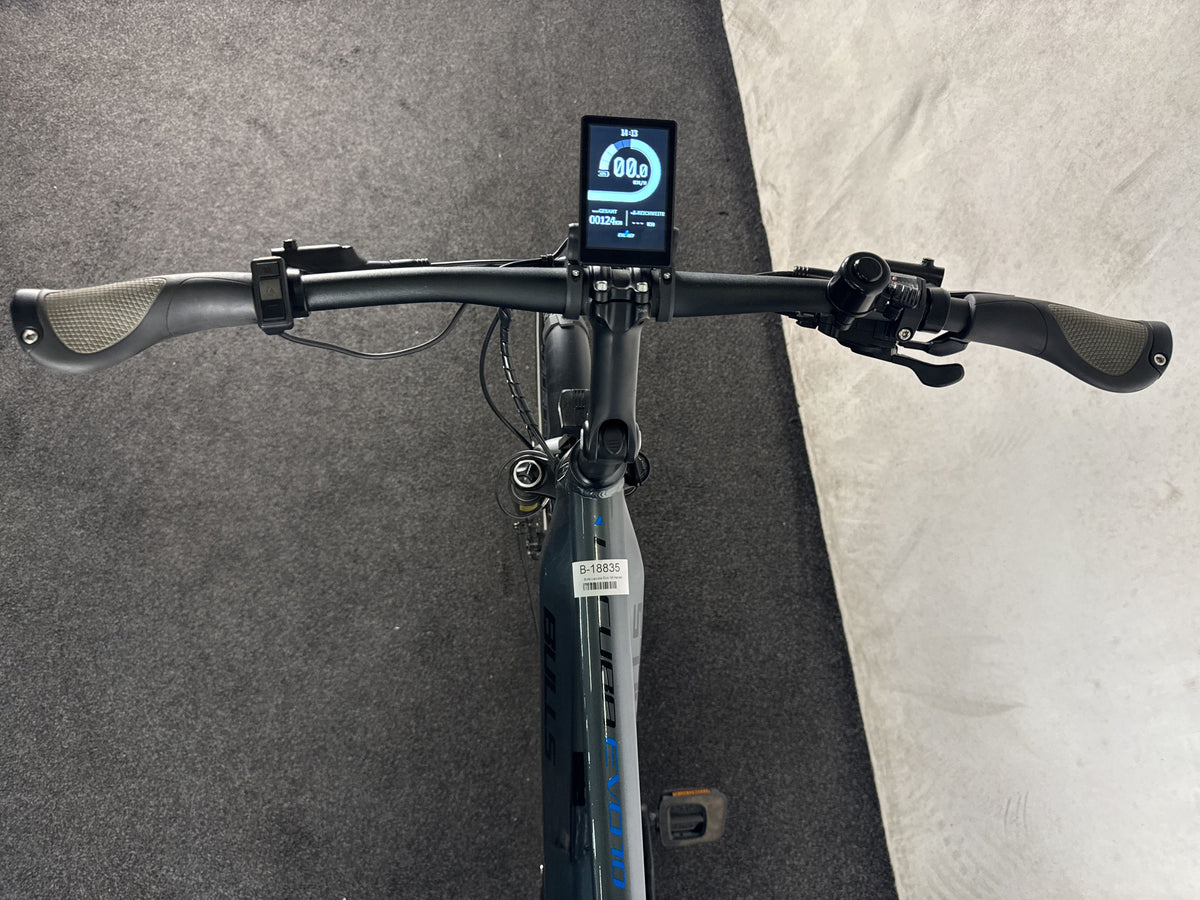 Bulls Lacuba EVO 10 gebraucht – Cockpit aus Fahrersicht