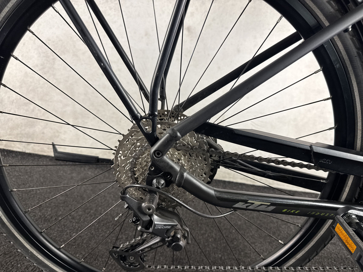 KTM MACINA SPORT 620 gebraucht – Hinterradnabe und Schaltung