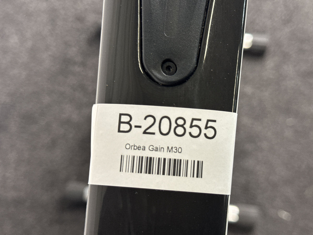 Orbea Gain M30 gebraucht – Rahmennummer-Etikett
