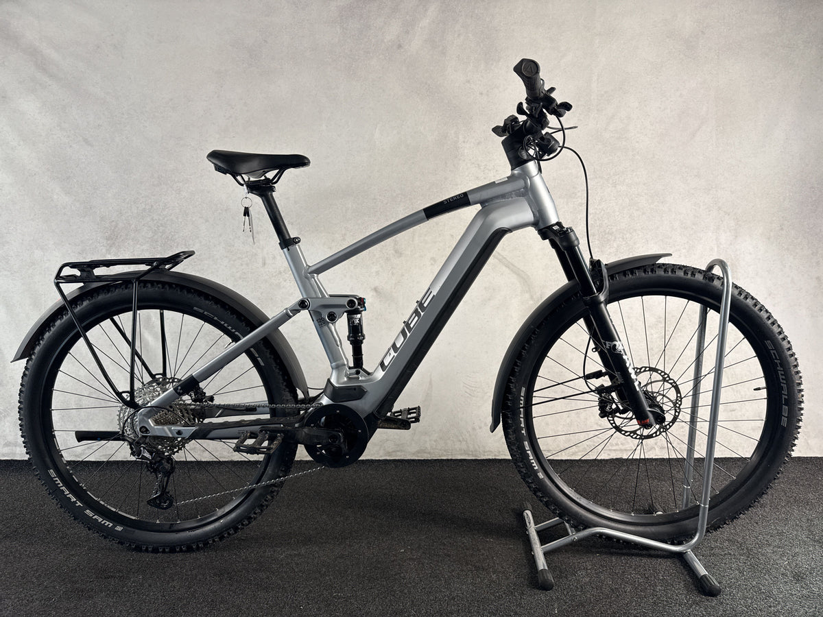 CUBE Stereo Hybrid 120 Race Allroad 750 gebraucht – Seitenansicht rechts