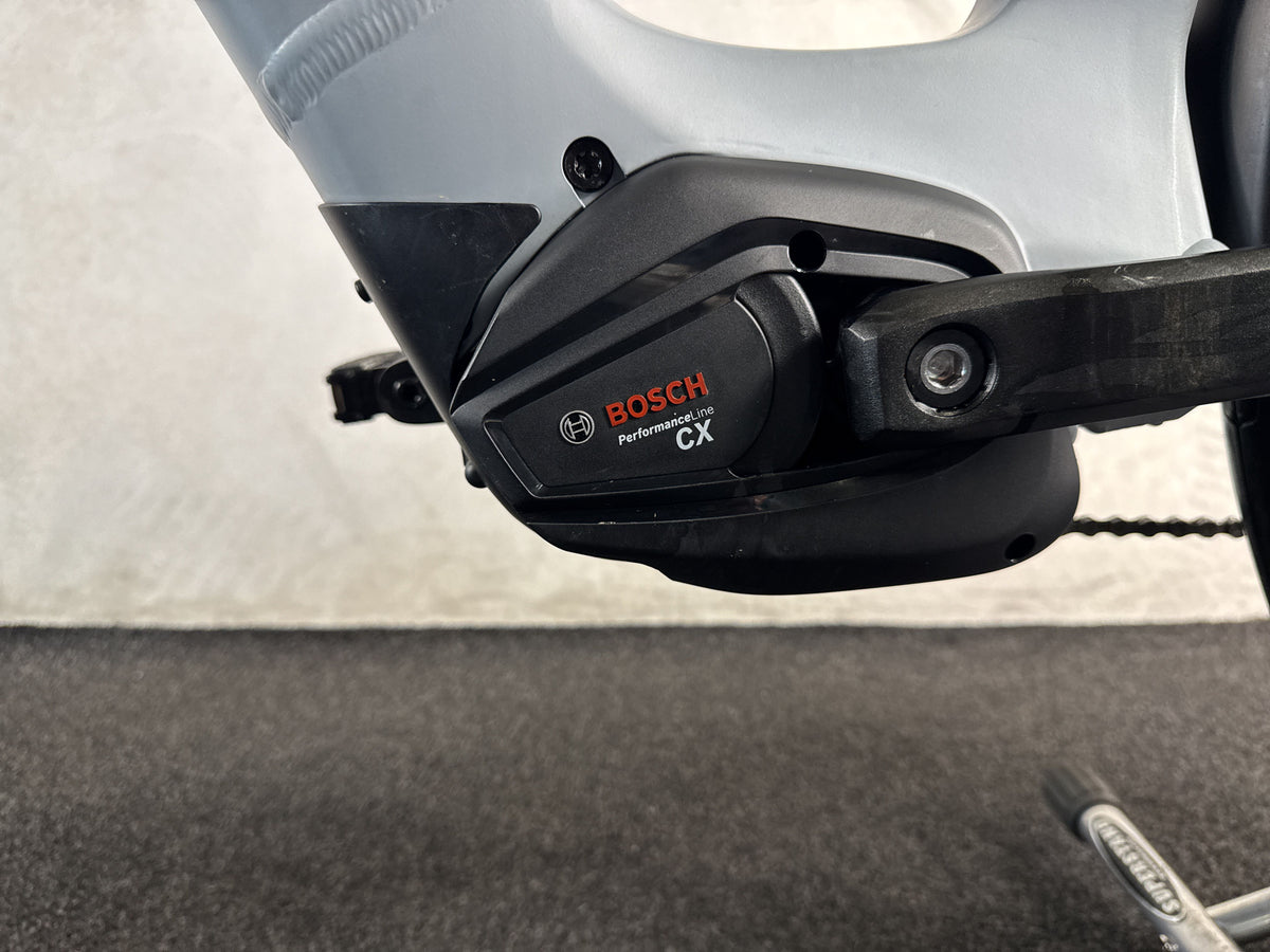 Advanced TREKKING Pro Wave gebraucht – Motor von links