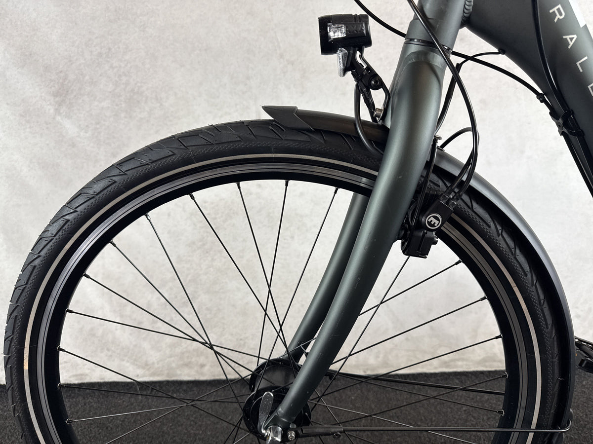 Raleigh Devon 8 gebraucht – Vorderrad und Gabel