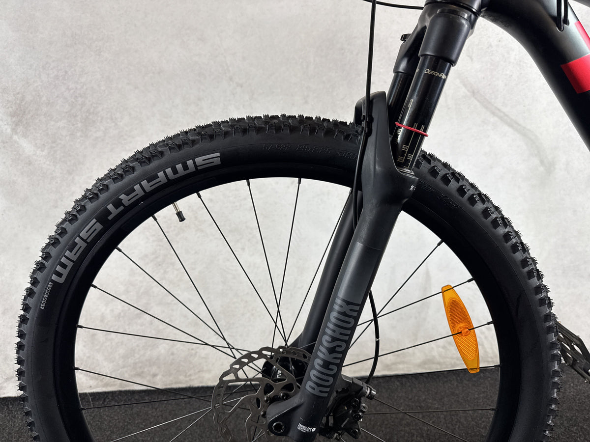 Trek X-Caliber 9 gebraucht – Vorderrad und Gabel