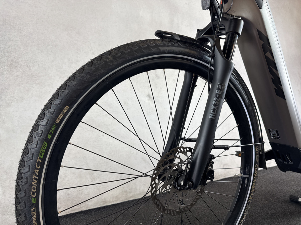 KTM Macina City 810 Belt gebraucht – Vorderrad und Gabel