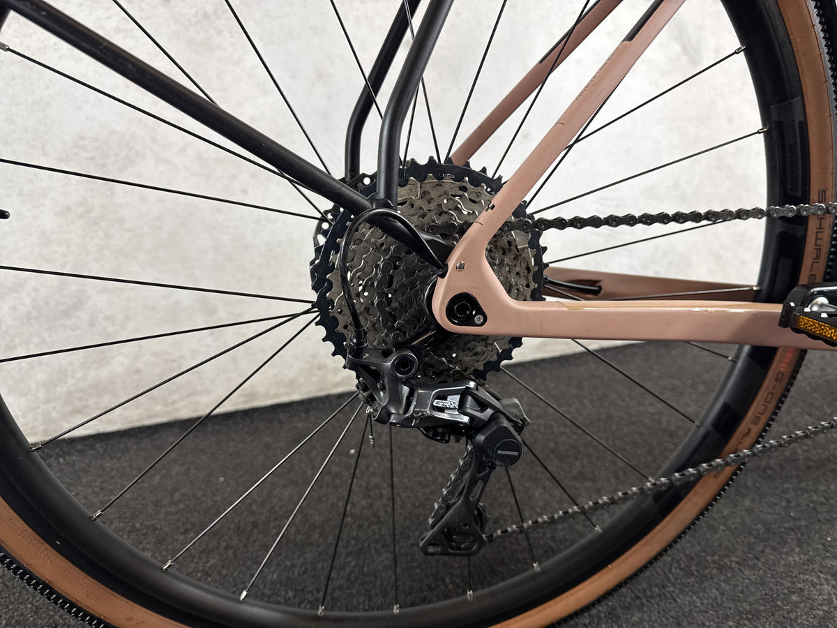 Cube Nuroad WS C:62 Pro gebraucht – Hinterradnabe und Schaltung