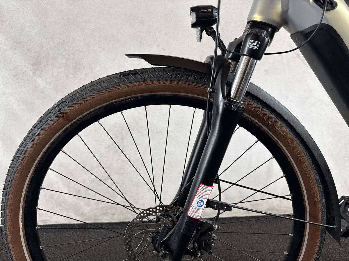 Cube Touring Hybrid Pro 625 Trapez gebraucht – Vorderrad und Gabel